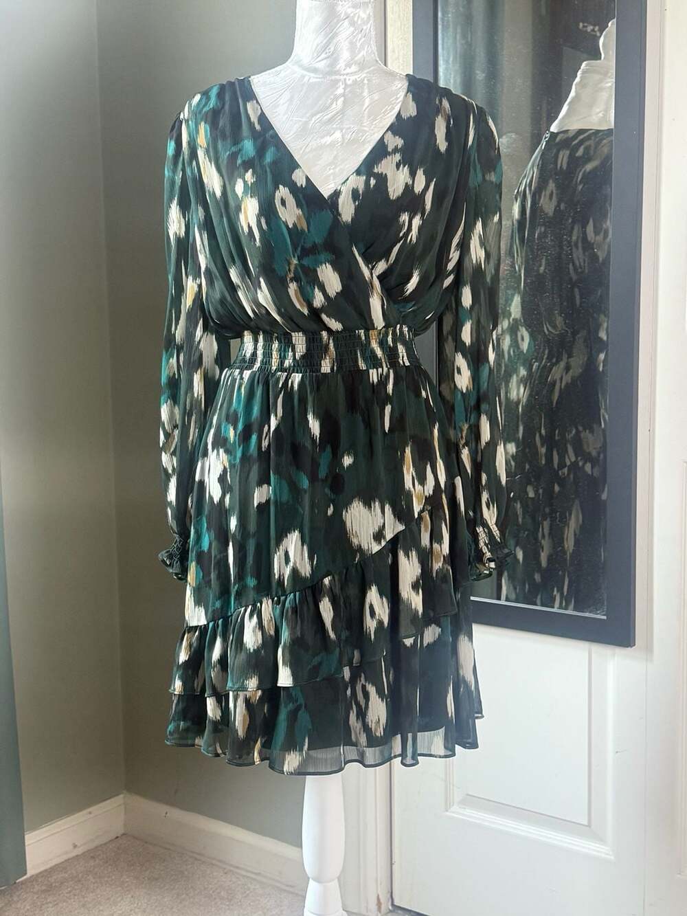 Harper Rose Size 4 Green Chiffon Mini Dress Long Sleeve Ruffle Dark Romantic